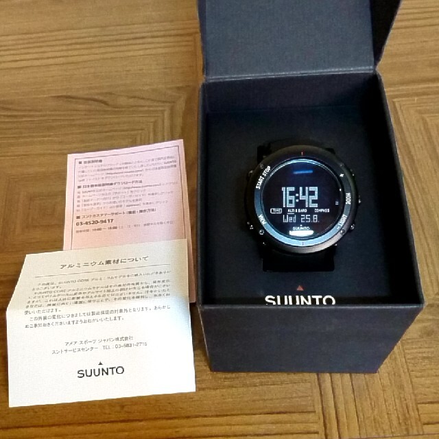 SUUNTO(スント)のスント  コア  ディープ  ブラック メンズの時計(腕時計(デジタル))の商品写真