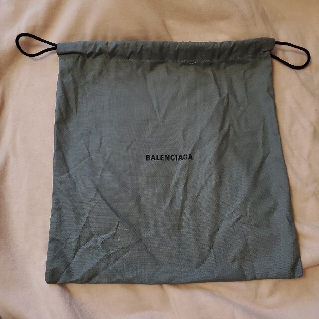 Balenciaga(バレンシアガ)のBALENCIAGA 巾着袋 グレー レディースのバッグ(ショップ袋)の商品写真