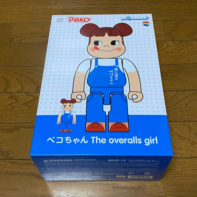 BE＠RBRICKペコちゃんThe overalls girl 100％400％