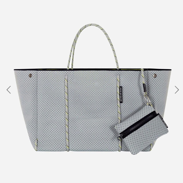 BARNEYS NEW YORK(バーニーズニューヨーク)のステイトオブエスケープ　ネオンカラー　State of Escape tote  レディースのバッグ(トートバッグ)の商品写真