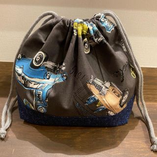 お弁当袋　ハンドメイド　クラシックカー(ランチボックス巾着)