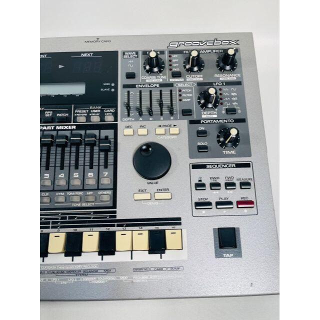 Roland(ローランド)のローランドmc-505 Roland 楽器の鍵盤楽器(キーボード/シンセサイザー)の商品写真