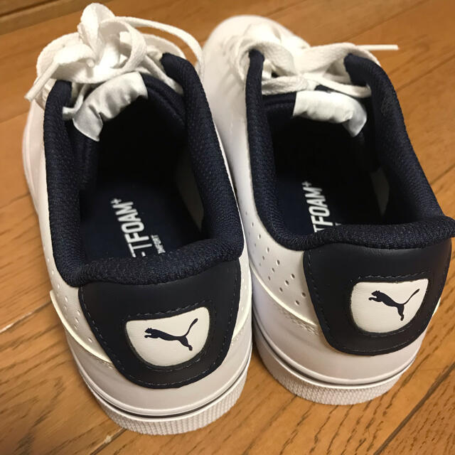 Puma Puma スニーカー 白 ネイビー プーマ 27cmの通販 By クロネコ S Shop プーマならラクマ Puma Puma スニーカー 白 ネイビー プーマ 27cmの通販 By クロネコ S Shop プーマならラクマ