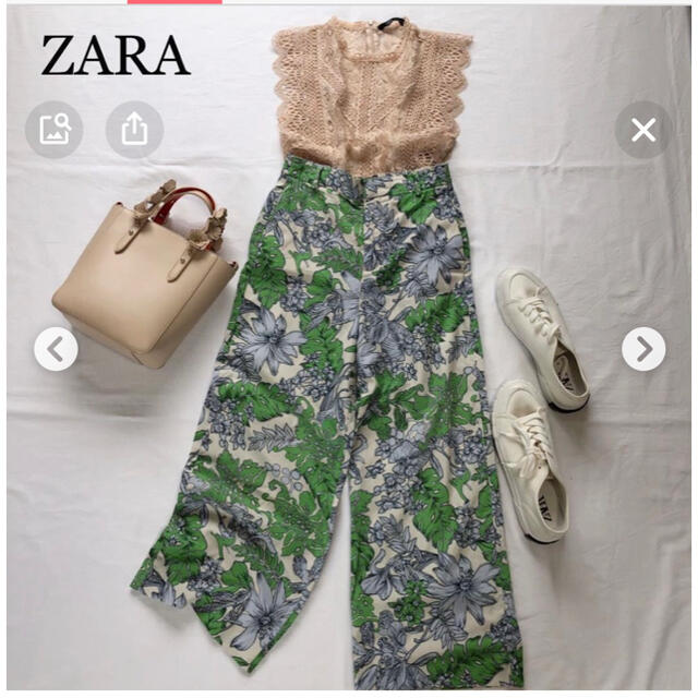 ZARA(ザラ)のZARA ボタニカルフラワーパンツ レディースのパンツ(カジュアルパンツ)の商品写真