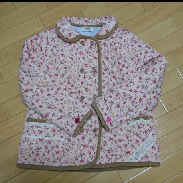 Souris(スーリー)のスーリー小花柄コート　130 キッズ/ベビー/マタニティのキッズ服女の子用(90cm~)(コート)の商品写真