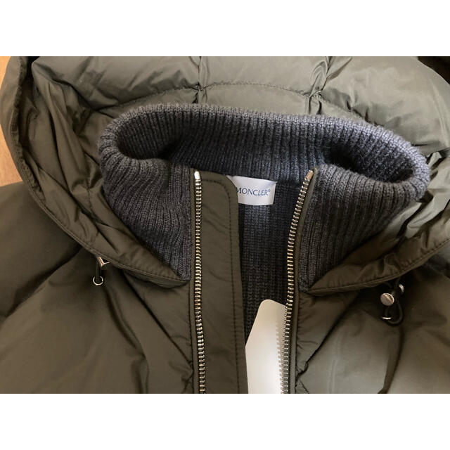 MONCLER(モンクレール)のMONCLER カーディガン メンズ / 新品未使用 メンズのトップス(カーディガン)の商品写真