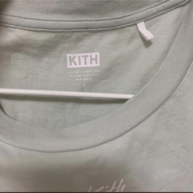 Supreme(シュプリーム)のKITH キス　kith レディース　丈短め半袖Tシャツ レディースのトップス(Tシャツ(半袖/袖なし))の商品写真