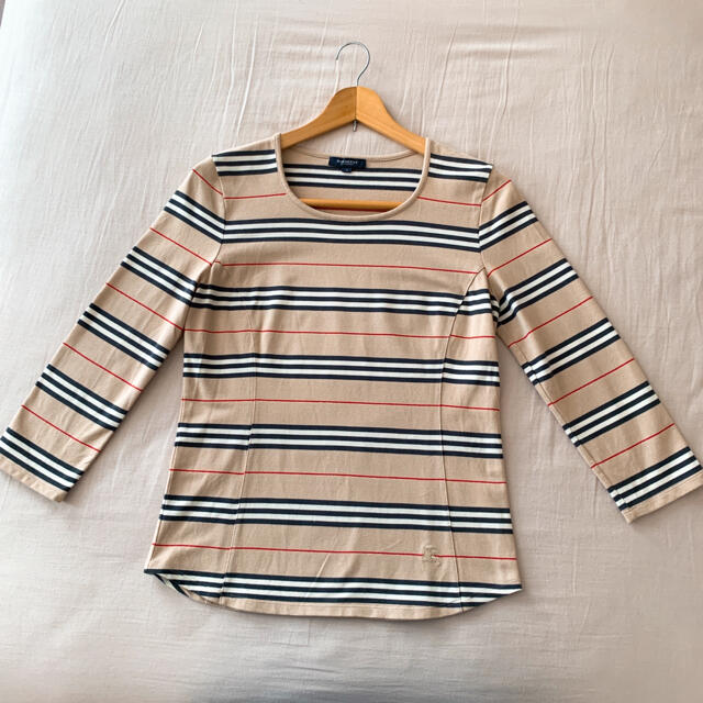 BURBERRY(バーバリー)のバーバリーロンドン　トップス　カットソー　七分袖　tシャツ  バーバリー レディースのトップス(カットソー(長袖/七分))の商品写真