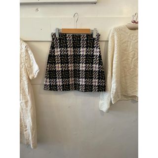 ミュウミュウ(miumiu)の8/26 お値下げ💜miumiu tweed skirt.(ミニスカート)