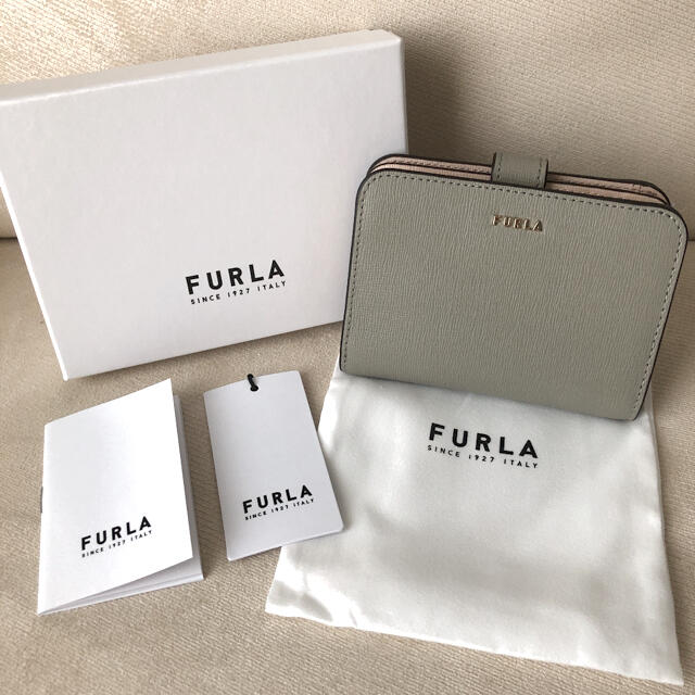 Furla(フルラ)の付属品全て有り★新品 FURLA 2021年秋冬新作 バビロンS グレーベージュ レディースのファッション小物(財布)の商品写真