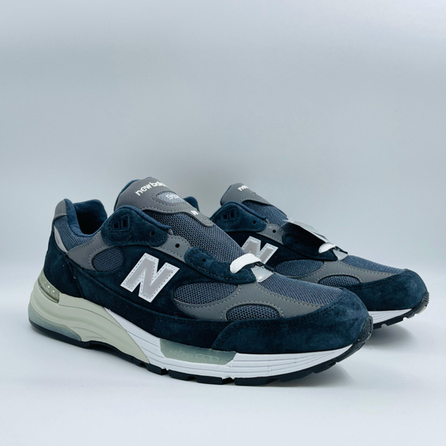 New Balance(ニューバランス)の海外限定 新品ニューバランス992ネイビーM992GG米国製メンズスニーカ29 メンズの靴/シューズ(スニーカー)の商品写真