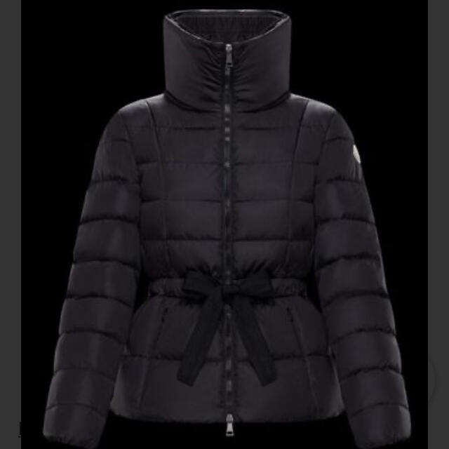 MONCLER(モンクレール)の♡ご専用♡モンクレールAVOCETTEレディースダウン レディースのジャケット/アウター(ダウンジャケット)の商品写真