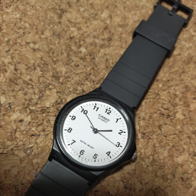 CASIO(カシオ)の☆美品！！電池新品！☆ CASIO MQ-24 チープカシオ メンズの時計(腕時計(アナログ))の商品写真
