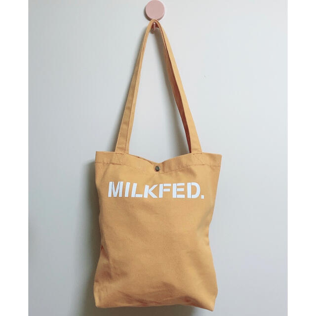 MILKFED.(ミルクフェド)の新品　完売品　MILKFED. ミルクフェド　キャンバストートバッグ  イエロー レディースのバッグ(トートバッグ)の商品写真