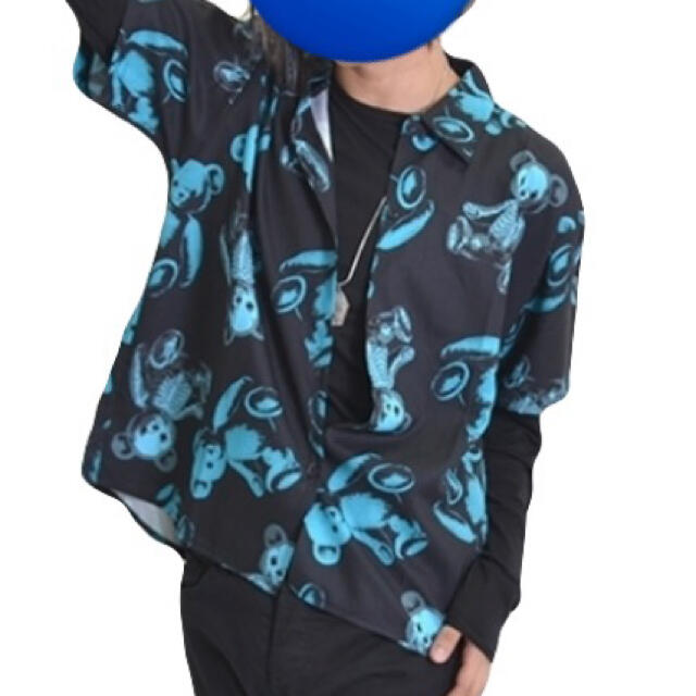 FUNKY FRUIT(ファンキーフルーツ)の希少🌟スケルトンテディ総柄半袖シャツ レディースのトップス(Tシャツ(半袖/袖なし))の商品写真