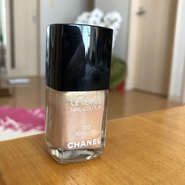 CHANEL(シャネル)のシャネル　CHANEL ヴェルニ　223 コスメ/美容のネイル(マニキュア)の商品写真