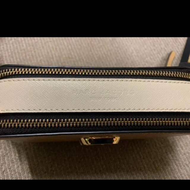 MARC BY MARC JACOBS(マークバイマークジェイコブス)のmarc jacobs カメラバッグ　マークジェイコブス　ショルダーバッグ レディースのバッグ(ショルダーバッグ)の商品写真