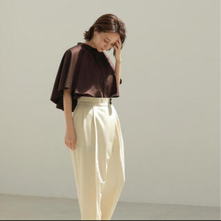 トゥデイフル(TODAYFUL)のお値下げしました！！！drape cape blouse  louren(シャツ/ブラウス(半袖/袖なし))