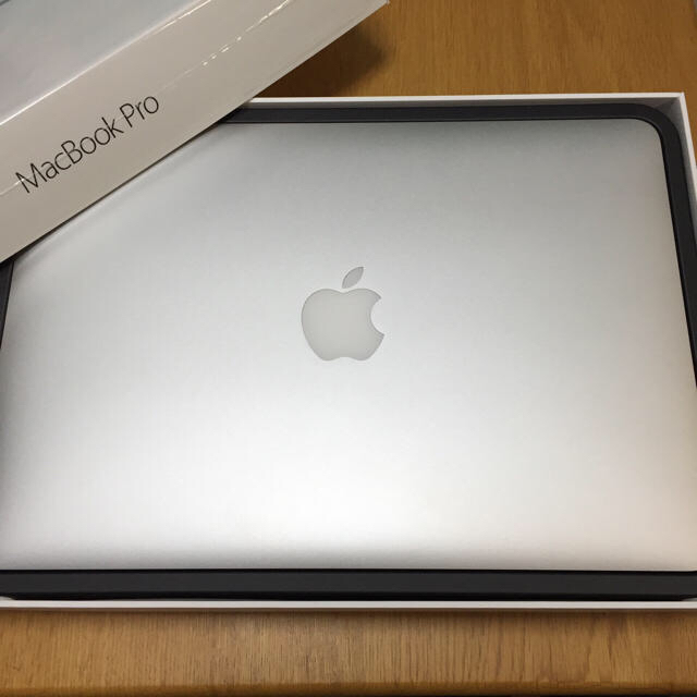 【超美品】MacBook Pro Retina 13インチ Early 2015