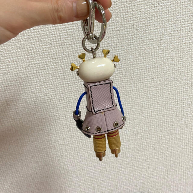 PRADA(プラダ)のPRADAロボットチャーム　プラダ　ロボットキーホルダー レディースのファッション小物(キーホルダー)の商品写真