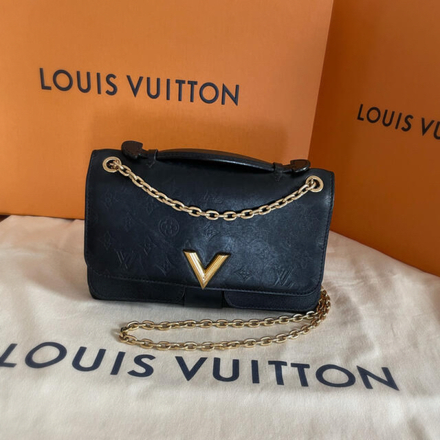 LOUIS VUITTON(ルイヴィトン)のルイヴィトン　ヴェリー･チェーン バッグ、ハンドバッグ、ショルダーバッグ レディースのバッグ(ショルダーバッグ)の商品写真