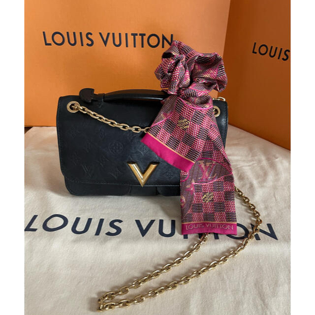 LOUIS VUITTON(ルイヴィトン)のルイヴィトン　ヴェリー･チェーン バッグ、ハンドバッグ、ショルダーバッグ レディースのバッグ(ショルダーバッグ)の商品写真