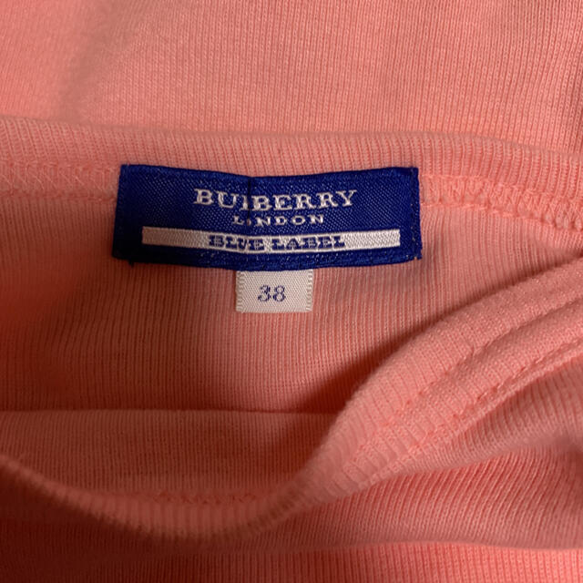 BURBERRY(バーバリー)のBurberryレディースTシャツ レディースのトップス(Tシャツ(半袖/袖なし))の商品写真