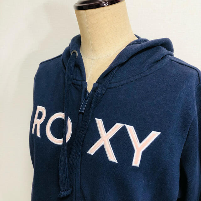 Roxy(ロキシー)の【送料無料】ROXY ロキシー ジップパーカー◎デカロゴ レディースのトップス(パーカー)の商品写真