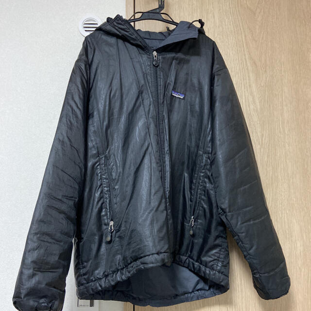 patagonia(パタゴニア)の最終値下げ　パタゴニア　パフボール　黒 メンズのジャケット/アウター(ダウンジャケット)の商品写真