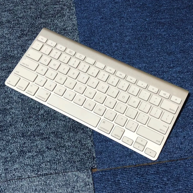 Apple - Apple Wireless Keyboard US配列 A1314の通販 by じゅん's shop|アップルならラクマ Apple - Apple Wireless Keyboard US配列 A1314の通販 by じゅん's shop|アップルならラクマ