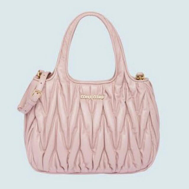 miumiuバッグバッグ