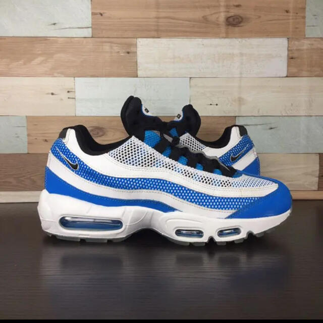 NIKE NIKE AIR MAX 95 ESSENTIAL 26.5 cmの通販 by USED☆SNKRS |ナイキならラクマ - 通販新品