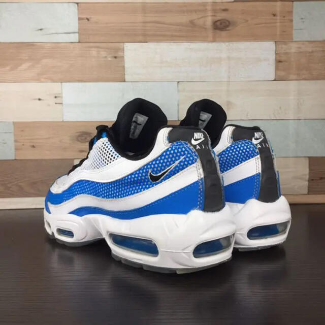 NIKE NIKE AIR MAX 95 ESSENTIAL 26.5 cmの通販 by USED☆SNKRS ｜ナイキならラクマ - 通販新品
