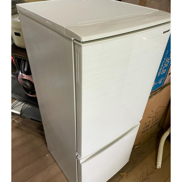 SHARP ノンフロン冷凍冷蔵庫 2020年製 137L SHARP ノンフロン冷凍冷蔵庫 2020年製 137L
