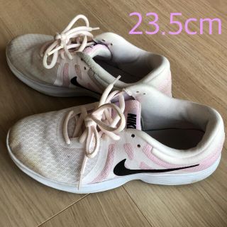 ナイキ(NIKE)のレボリューション4 ピンク(スニーカー)