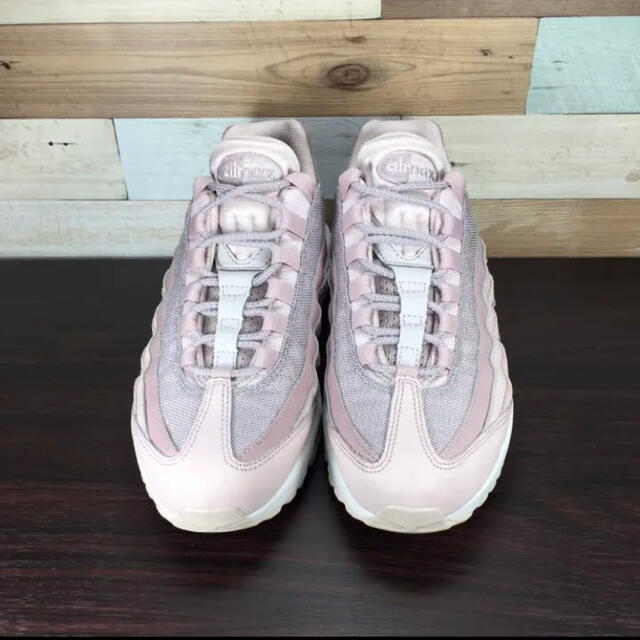 NIKE - NIKE AIR MAX 95 24.5cmの通販 by USED☆SNKRS |ナイキならラクマ 超特価好評