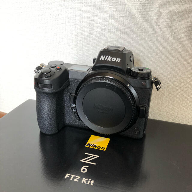 Nikon(ニコン)のNikon Z6 body スマホ/家電/カメラのカメラ(ミラーレス一眼)の商品写真