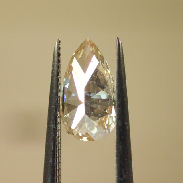 【ソーティング付】0.605ct LIGHT BROWN ダイヤルース