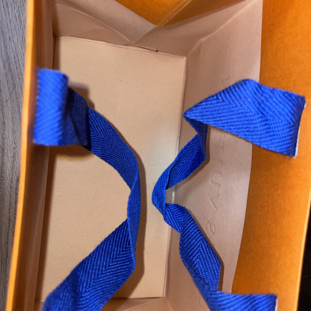 LOUIS VUITTON - ルイヴィトン 紙袋の通販 by 即購入OK@ALL匿名 LOUIS VUITTON - ルイヴィトン 紙袋の通販 by 即購入OK@ALL匿名