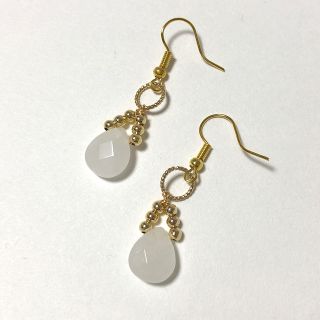 サージカルステンレス　ピアス　天然石　ホワイト(ピアス)