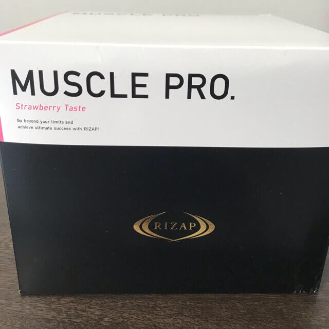 【RIZAP】ライザップMUSCLE PRO ストロベリー味　プロテイン