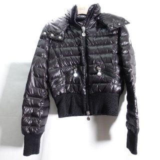 モンクレール(MONCLER)のMONCLER　ダウンジャケット　ブラック(ダウンジャケット)