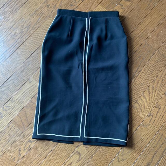 LOKITHO(ロキト)のロキト スカート レディースのスカート(ひざ丈スカート)の商品写真