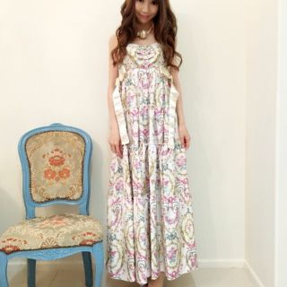 ジーザスディアマンテ マキシワンピース ロングワンピース レディース の通販 31点 Jesus Diamanteのレディースを買うならラクマ