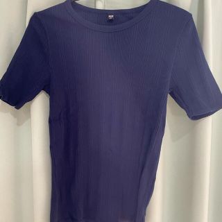 ユニクロ(UNIQLO)のUNIQLO Tシャツ(Tシャツ(半袖/袖なし))