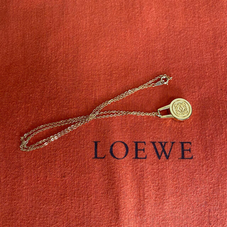 ロエベ(LOEWE)のLOEWE オールド　ロエベ  アナグラム　ゴールド　ネックレス　未使用(ネックレス)