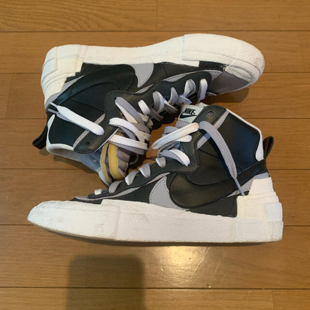 sacai × NIKE BLAZER MID BLACK / WHITE