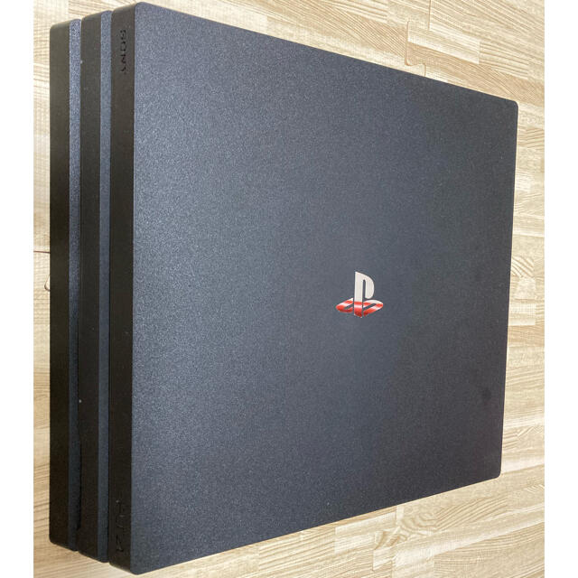 PS4 pro本体　ＣＵＨ－７２００ＢＢ０１　ジェット・ブラック　１ＴＢ