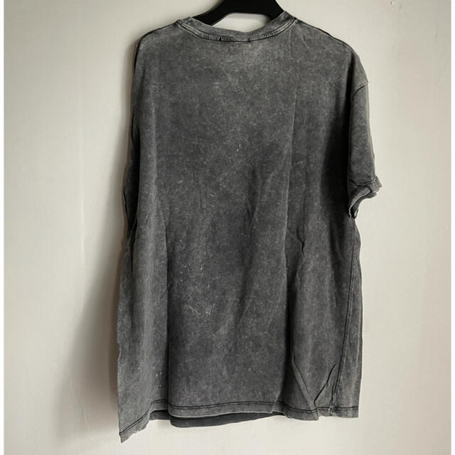 Bershka(ベルシュカ)のTシャツ　ライオンキング　ベルシュカ　ままぴ様専用 レディースのトップス(Tシャツ(半袖/袖なし))の商品写真