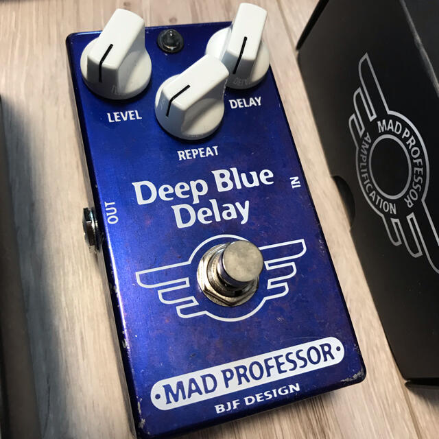 MAD PROFESSOR Deep Blue Delay BJF DESIGN